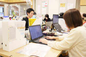 人事課求人用 (4)レタッチ